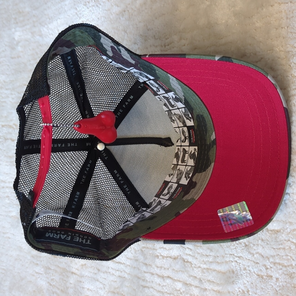 Goorin Bros Red Neck Animal Farm Snapback Trucker Hat - Picture 6 of 6